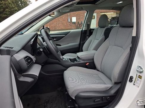 Used 2023 Subaru Legacy Premium image 14