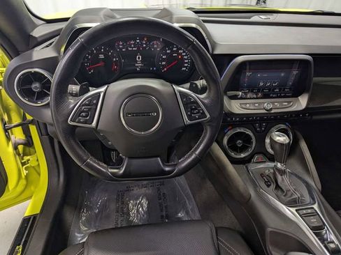 Used 2021 Chevrolet Camaro SS RWD image 7