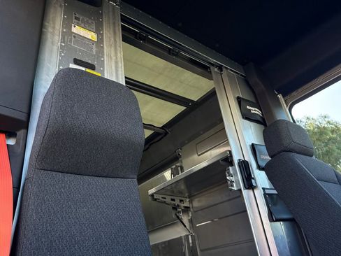 Used 2023 Chevrolet Brightdrop 600 w/ Active Safety Package 2 AWD/4WD image 17