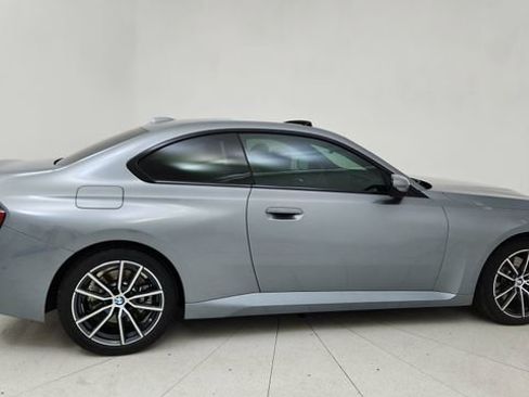 Used 2025 BMW 230i xDrive Coupe image 6