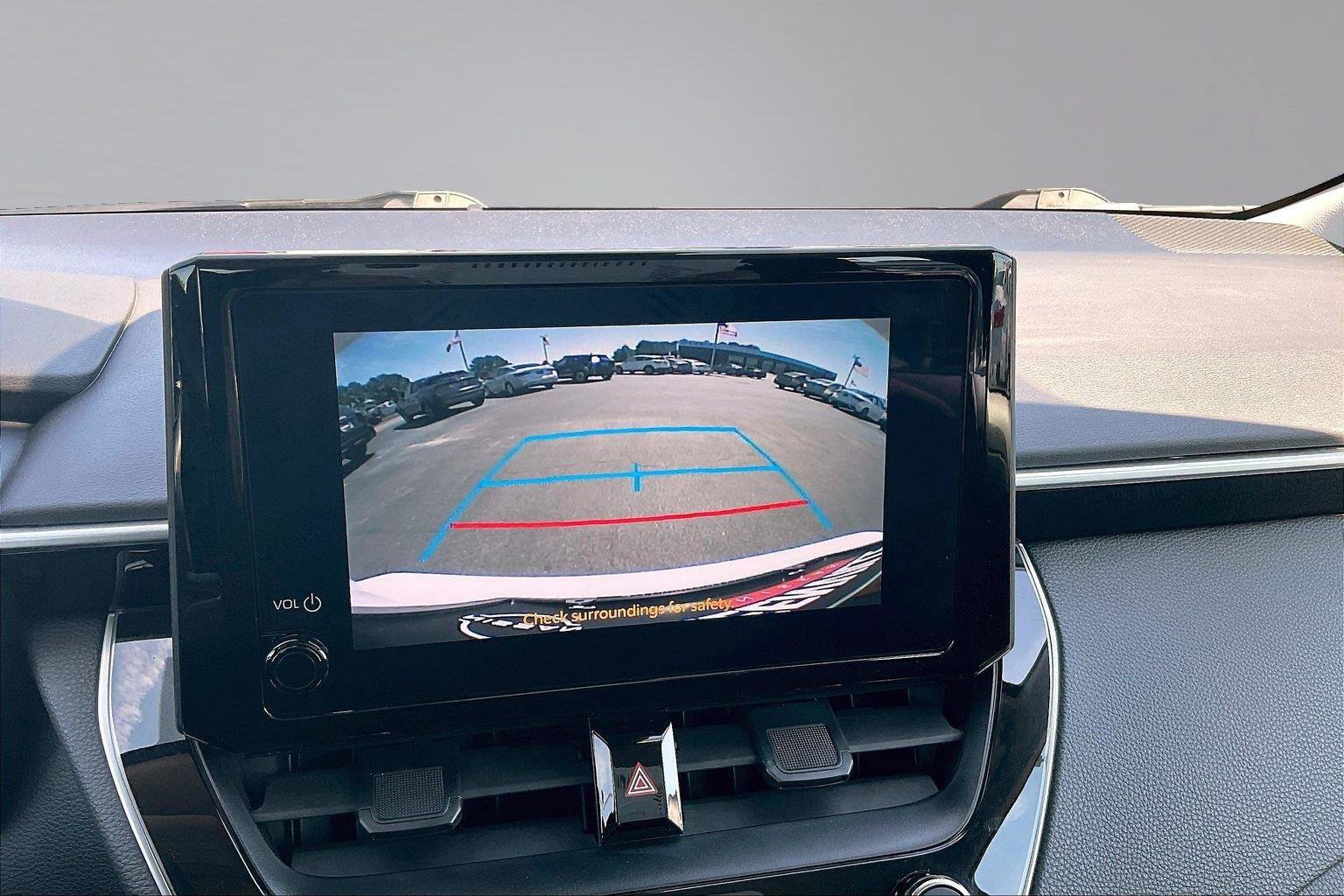Used 2024 Toyota Corolla LE FWD image 22
