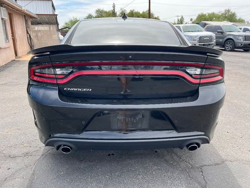 Used 2019 Dodge Charger GT w/ Performance Handling Group RWD image 4