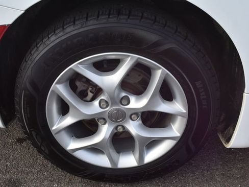 Used 2017 Chrysler Pacifica Touring-L w/ Tire & Wheel Group FWD image 51