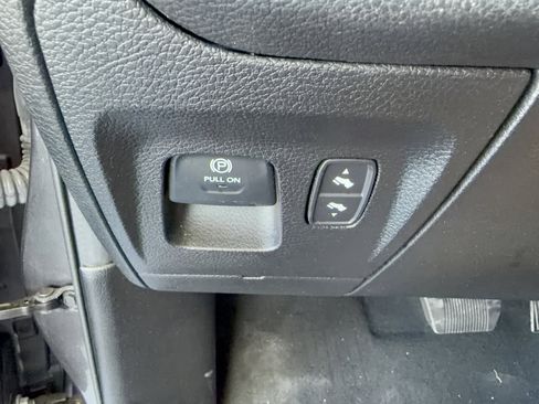 Used 2024 RAM 1500 Big Horn image 24