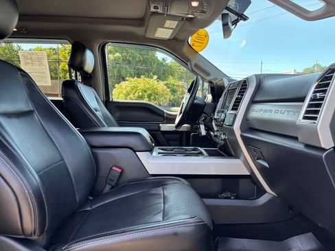Used 2017 Ford F350 Lariat w/ Chrome Package AWD/4WD image 29