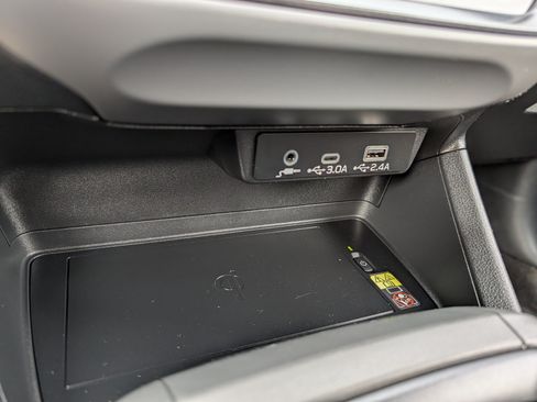 Used 2024 Subaru Crosstrek 2.5i Sport AWD/4WD image 34