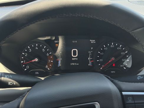 Used 2025 Jeep Compass Limited image 41