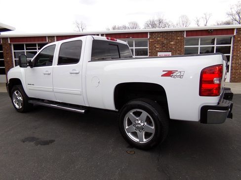Used 2012 Chevrolet Silverado 2500 LTZ w/ LTZ Plus Package image 14