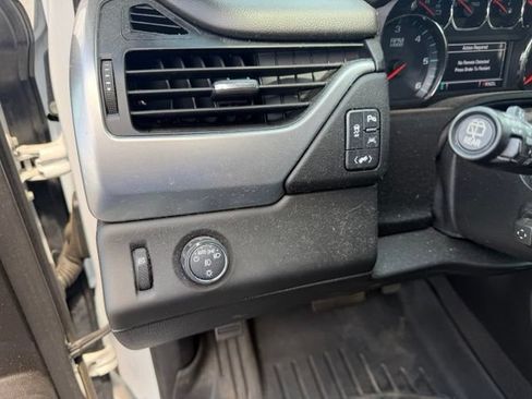 Used 2020 Chevrolet Suburban Premier RWD image 8