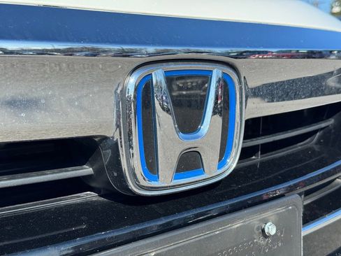 Used 2022 Honda Accord Touring image 8