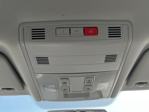 Used 2021 Volkswagen Jetta S FWD image 19