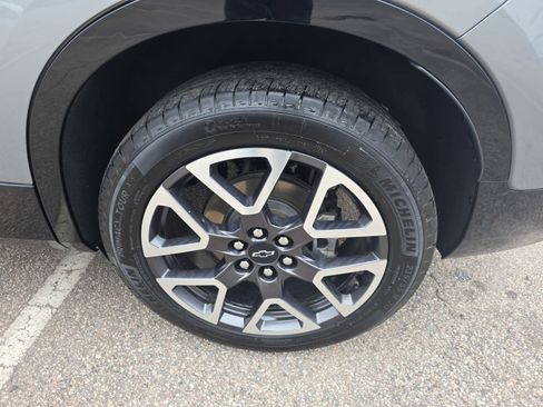 Used 2023 Chevrolet Blazer RS w/ Enhanced Convenience Package image 35