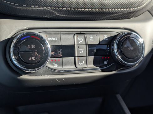 Certified 2023 Chevrolet TrailBlazer ACTIV w/ Convenience Package image 20