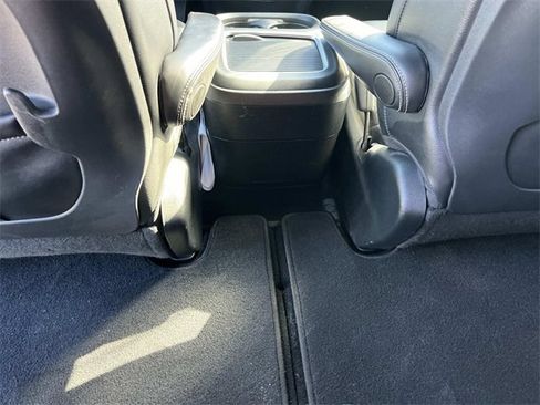 Certified 2019 Chrysler Pacifica Touring-L Plus w/ Advanced Safetytec Group image 17