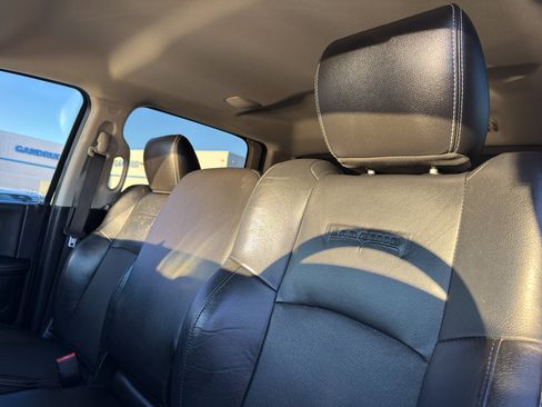 Used 2015 RAM 2500 Laramie image 29