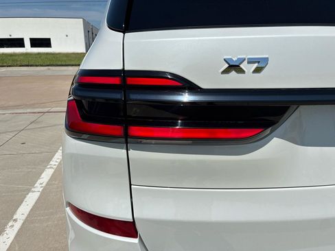 Used 2025 BMW X7 M60i w/ Executive Package AWD/4WD image 13