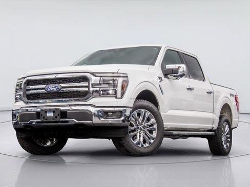 Certified 2025 Ford F150 Lariat w/ Equipment Group 501A Mid AWD/4WD image 3