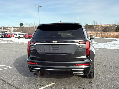 Used 2020 Cadillac XT6 Premium Luxury image 8