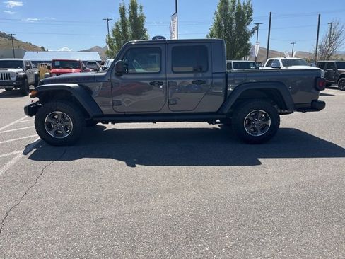 Used 2023 Jeep Gladiator Rubicon w/ Cold Weather Group image 7