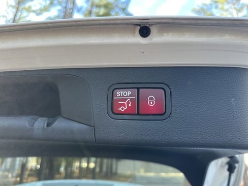 Used 2021 Mercedes-Benz GLC 300 image 65