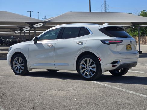 Used 2022 Buick Envision Avenir w/ Technology Package II AWD/4WD image 6
