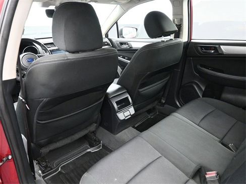 Used 2019 Subaru Legacy 2.5i Premium image 2