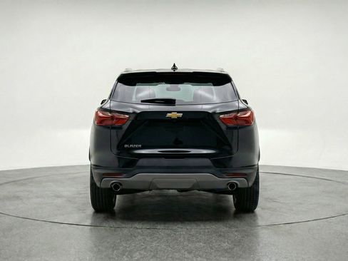 Used 2025 Chevrolet Blazer LT image 7