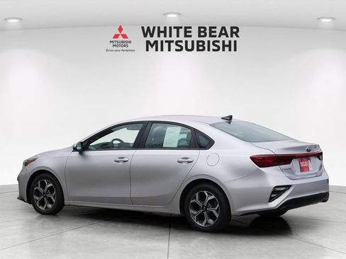 Used 2020 Kia Forte LXS FWD image 4