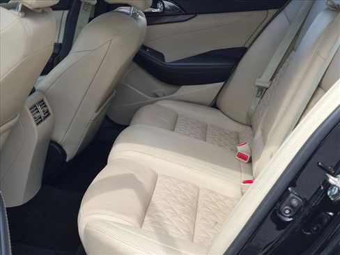 Used 2016 Nissan Maxima Platinum FWD image 15