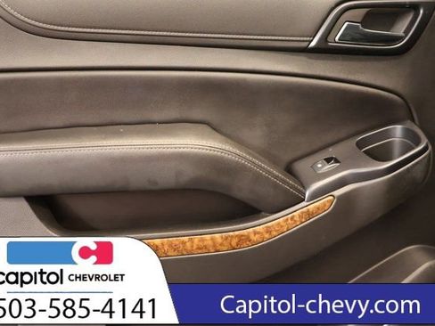 Used 2015 Chevrolet Suburban LTZ image 33