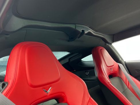 Used 2017 Chevrolet Corvette Stingray Coupe image 12