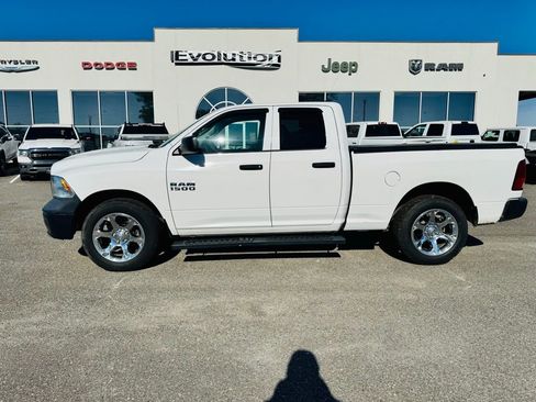 Used 2017 RAM 1500 Tradesman w/ Protection Group AWD/4WD image 3