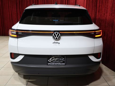 Used 2023 Volkswagen ID.4 Pro image 10