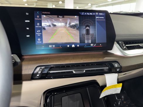 Certified 2025 BMW X1 xDrive28i w/ Convenience Package image 27