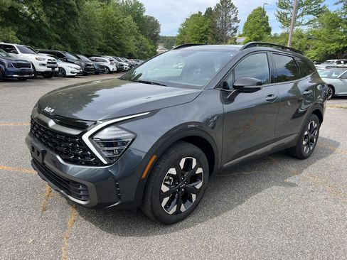 Used 2024 Kia Sportage X-Line w/ X-Line Premium Package image 3