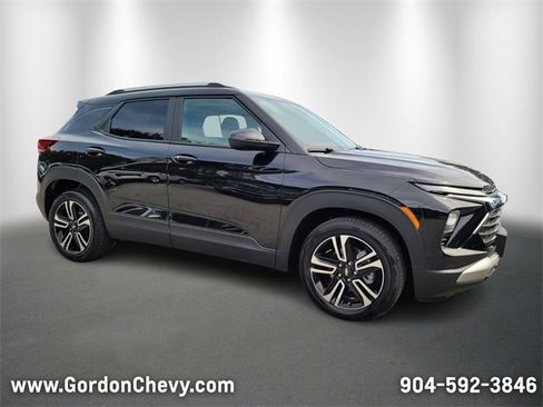 New 2025 Chevrolet TrailBlazer LT w/ Convenience Package image 10