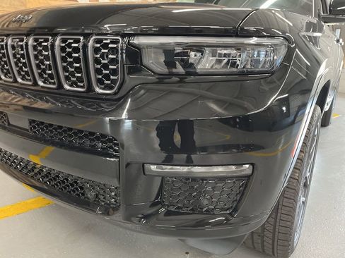 New 2025 Jeep Grand Cherokee L Summit image 17