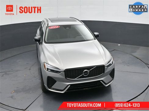 Used 2024 Volvo XC60 B5 Core image 43