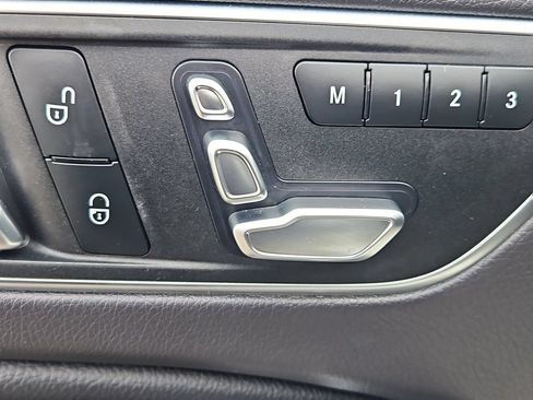 Used 2018 Mercedes-Benz GLA 250 image 21