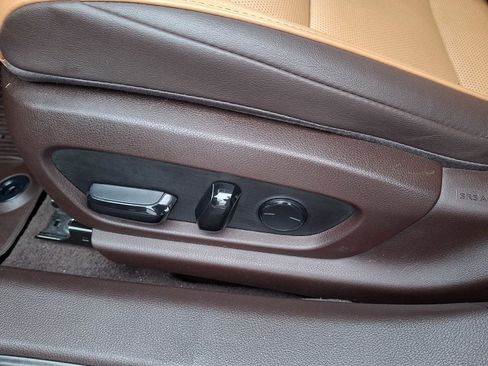 Used 2019 Lexus ES 350 image 11