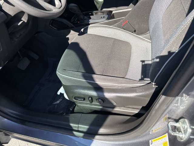 Used 2021 Chevrolet TrailBlazer LT w/ Convenience Package FWD image 15
