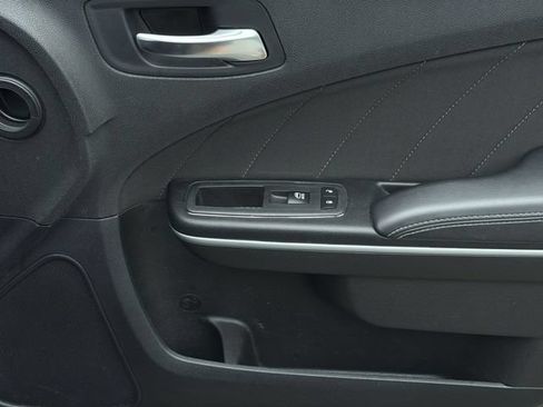 Used 2022 Dodge Charger Scat Pack RWD image 37
