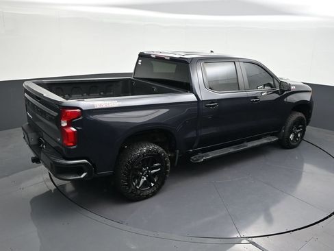 Used 2024 Chevrolet Silverado 1500 LT Trail Boss image 19