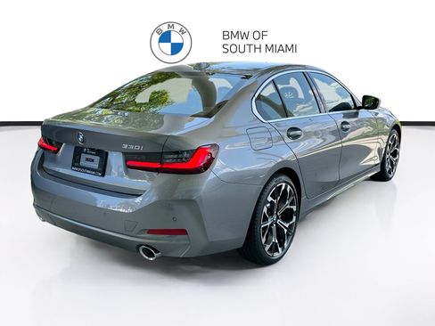 New 2026 BMW 330i Sedan w/ Convenience Package RWD image 6