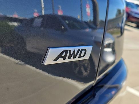 Used 2023 Hyundai Kona SEL image 11