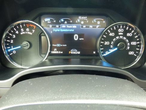 Used 2019 Ford F150 Platinum w/ Equipment Group 701A Luxury AWD/4WD image 36