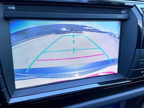 Used 2016 Toyota Corolla S image 23