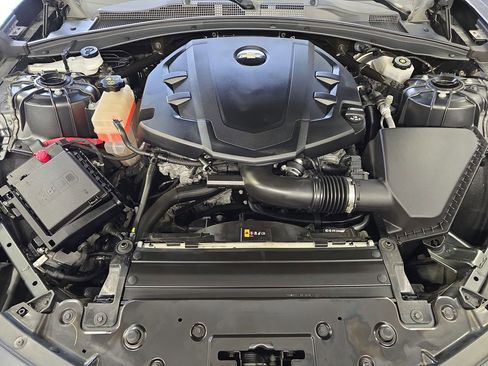 Used 2017 Chevrolet Camaro LT image 30