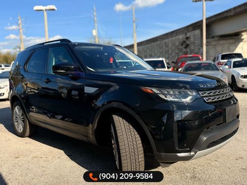 Used 2017 Land Rover Discovery HSE image 10