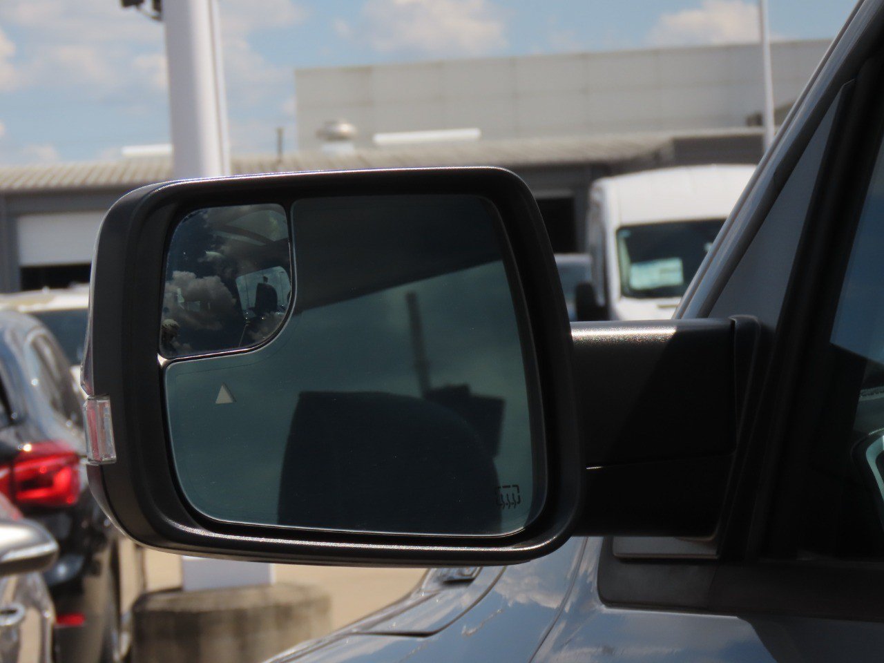 Used 2022 RAM 1500 Laramie w/ Laramie Southwest Edition RWD image 18